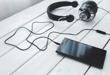 留洋高潮！半壁德甲被日本球员“攻陷”，德甲为何沦为日本球员的“后花园”？